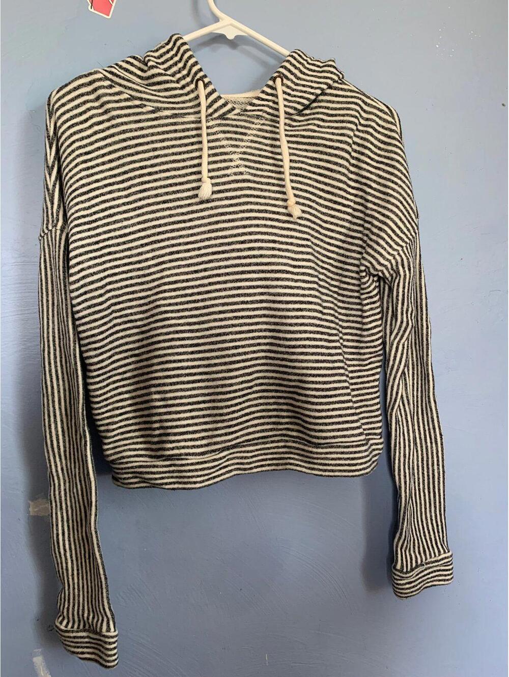 Forever 21 Cropped Striped Medium Hoodie Grey and White​